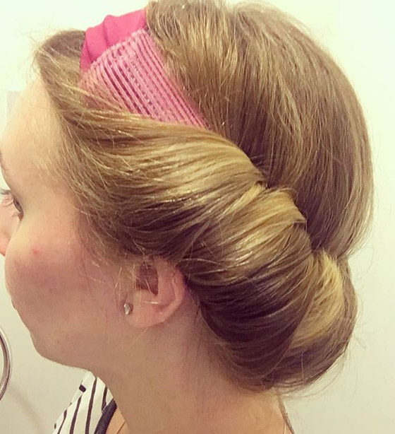 11 Different Ways To Curl Your Hair Without Heat