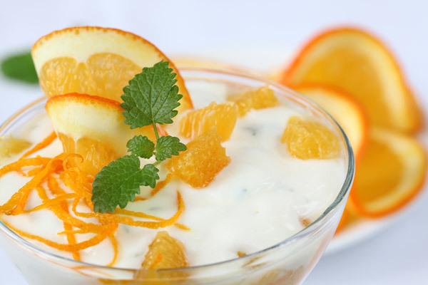 Yogurt and lemon