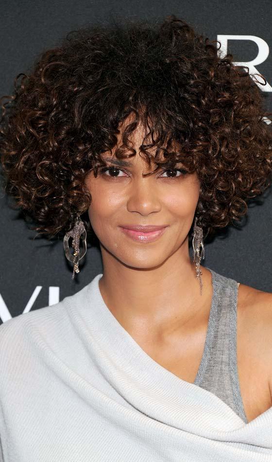 35 Celebrity Hairstyles For Women Over 40 35 Celebrity Hairstyles For Women Over 40