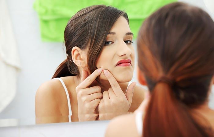 17 Surprising Ways To Use Vinegar For Your Skin 17 Surprising Ways To Use Vinegar For Your Skin