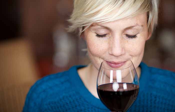 What are the benefits of drinking red wine?