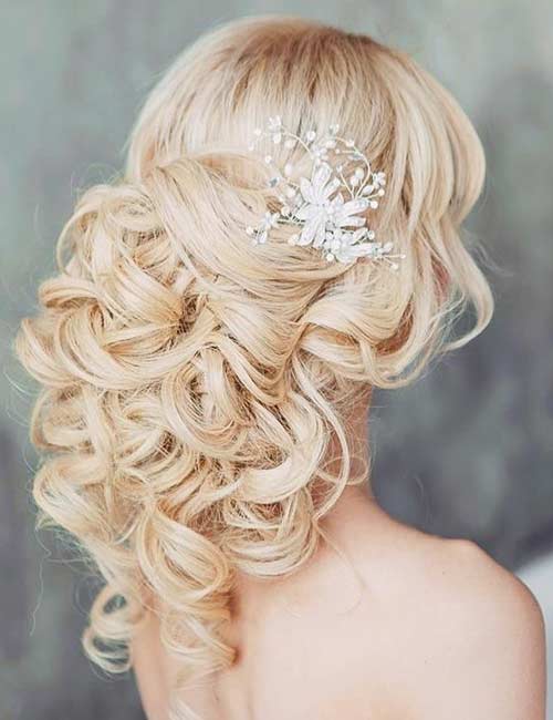 22 Best Hairstyles For Brides With Round Faces