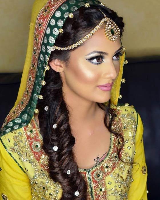 42 Indian Bridal Hairstyles Perfect For Your Wedding 42 Indian Bridal Hairstyles Perfect For Your Wedding
