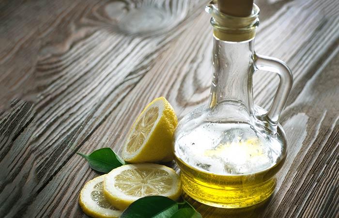 How To Use Olive Oil To Get Glowing Skin?