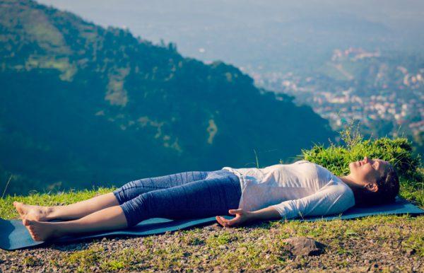 Easy-Yoga-Poses-To-Treat-Anxiety11