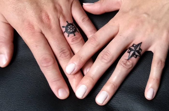31 Best Tiny Finger Tattoo Designs To Try In 2023