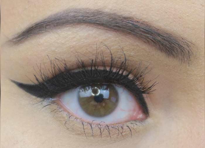 simple makeup for hazel eyes