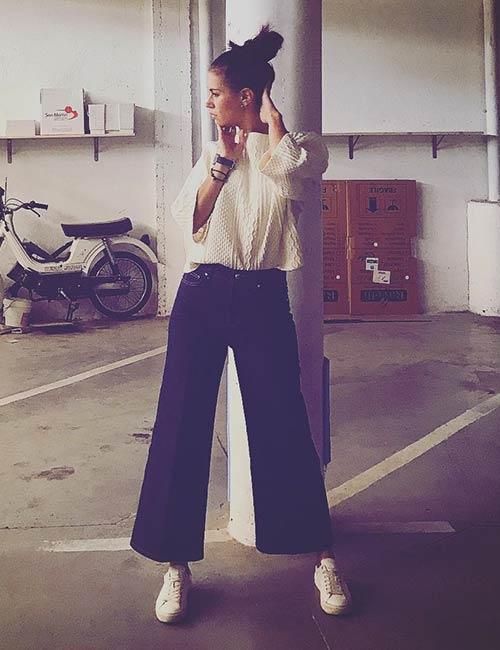 Culottes outfit hot sale with sneakers