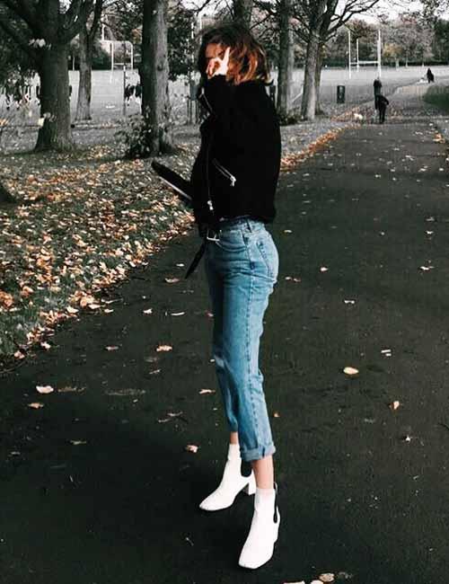 Cute mom deals jeans outfits