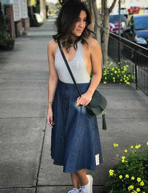 a line denim skirt outfit