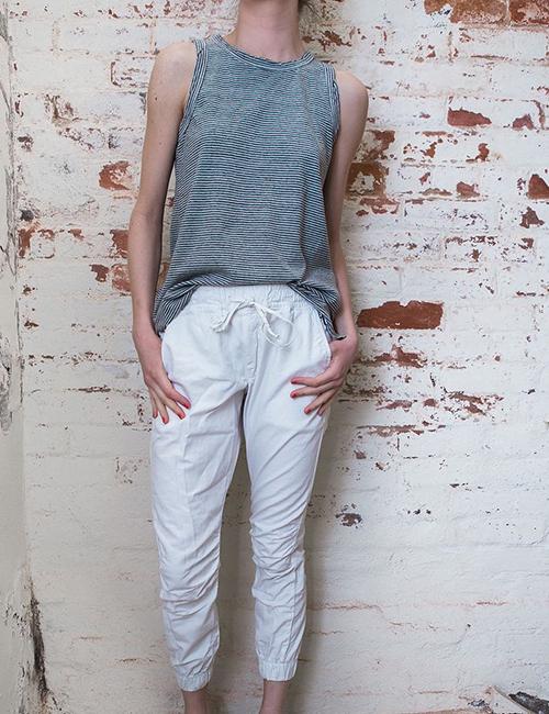 5 Different Ways To Tuck In Your Clothes Like A Fashion Pro