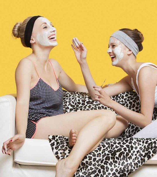6 Amazing Face Packs For Dry Skin During Summers