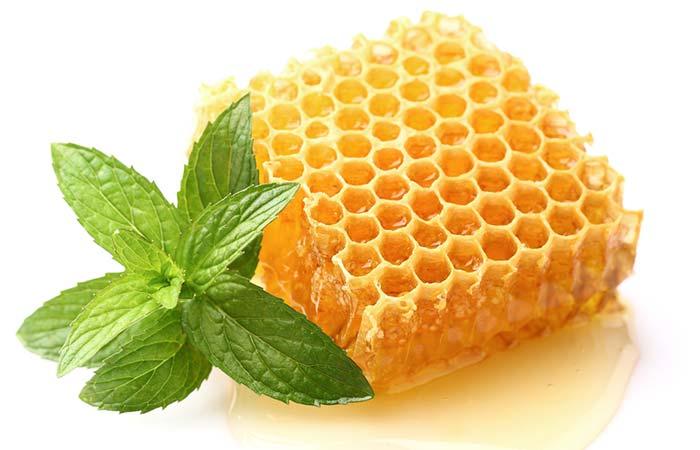 Mint Leaves And Honey For Acne