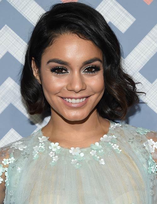 Short Hairstyles For Round Faces - Simple Short Bob