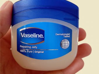 Vaseline as The Best Eye Makeup Remover: How & Why?