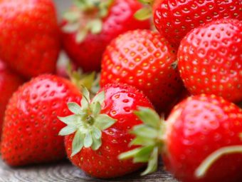 8 Strawberry Face Packs For Glowing Skin