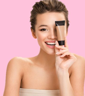 How To Apply Liquid Foundation With Brush, Sponge, And Fingers