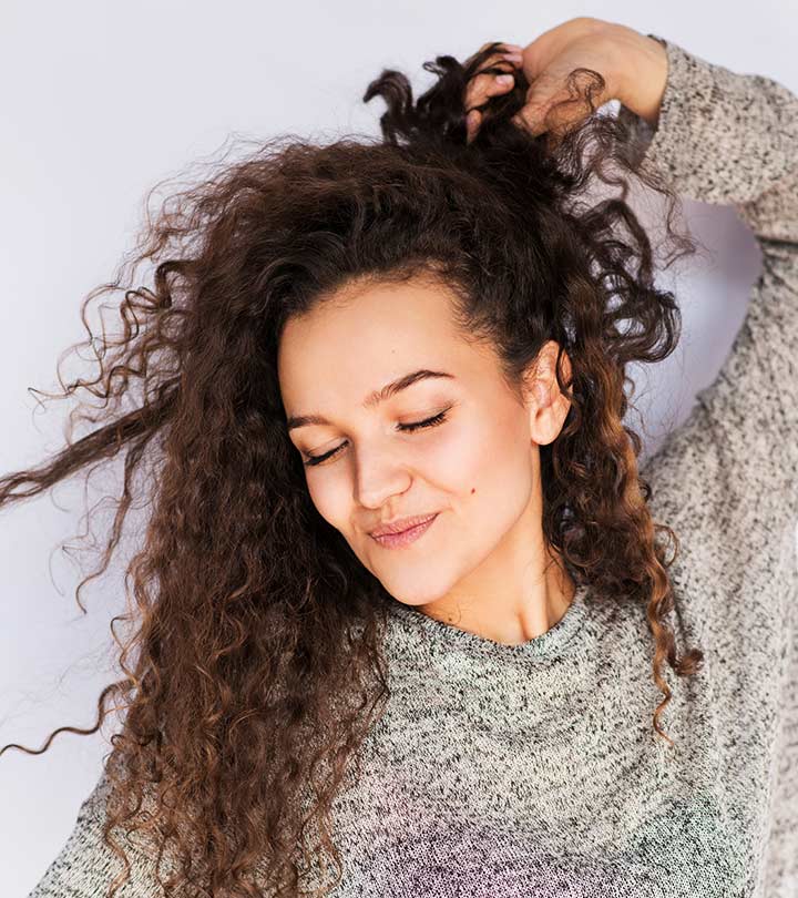 15 Best Products For Curly-Haired Women, As Per A Cosmetologist – 2023
