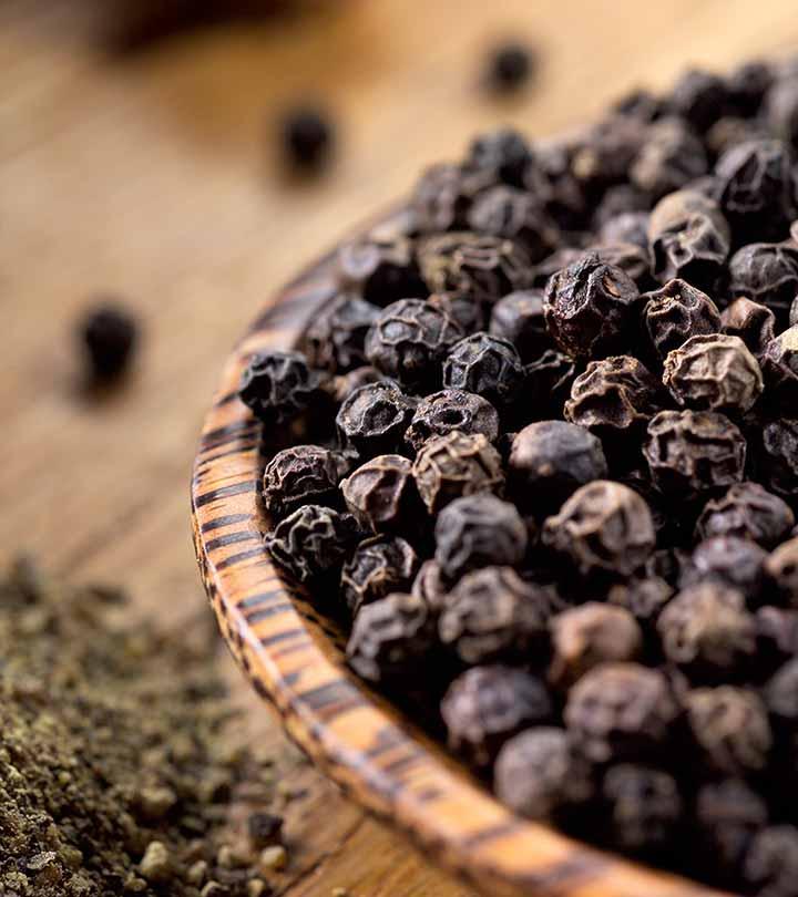 Black pepper extract for liver health