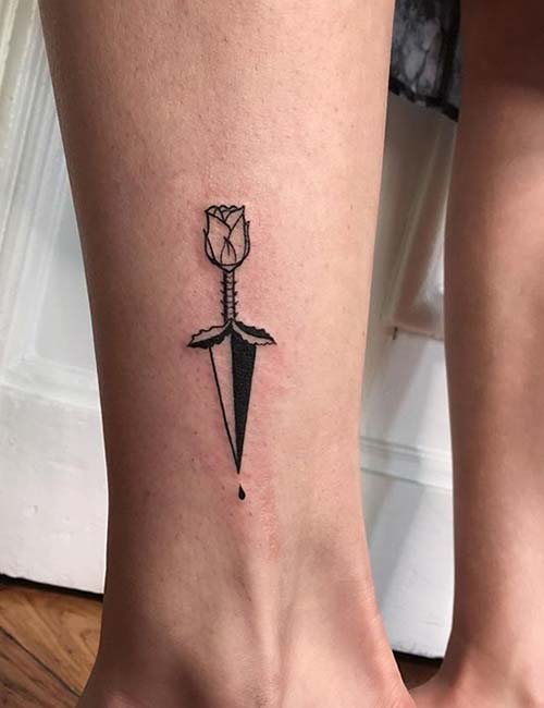 22 Small Arrow Tattoo Ideas For Women - Styleoholic