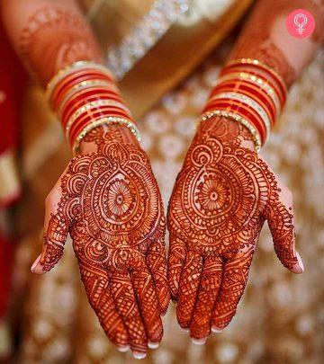 Women With Mehandi On Hand Women With Mehandi On Hand