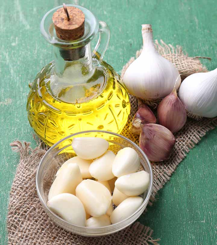 Health Benefits Of Garlic Oil, Side Effects, And How To Use It