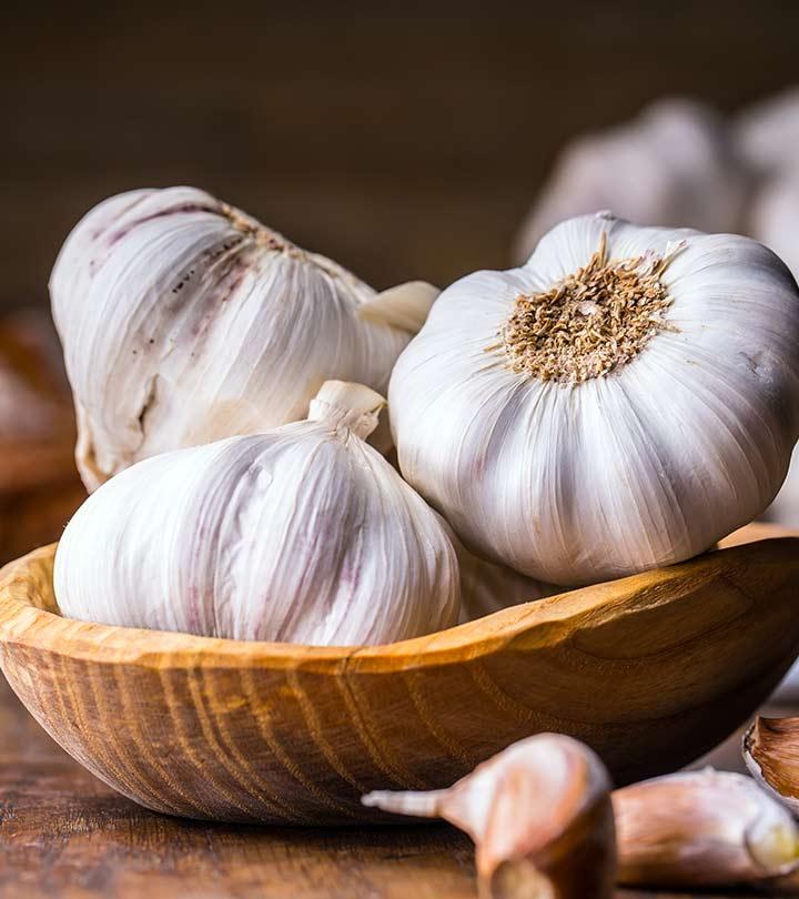 15 Serious Side Effects Of Garlic (Foods To Avoid With It)