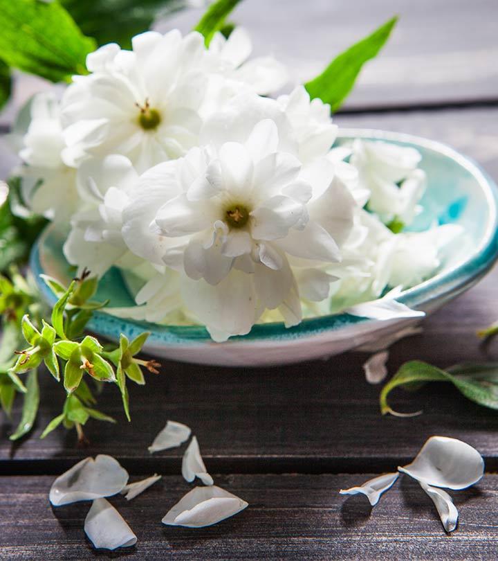 The Benefits of Jasmine Oil for Hair & Skin