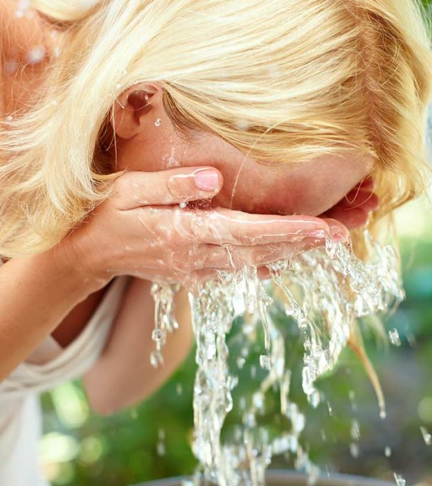 How To Take Care Of Your Skin In Humid Weather?