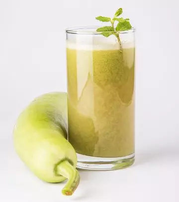 5 Bottle Gourd Juice Benefits, Nutrition, & How To Make It