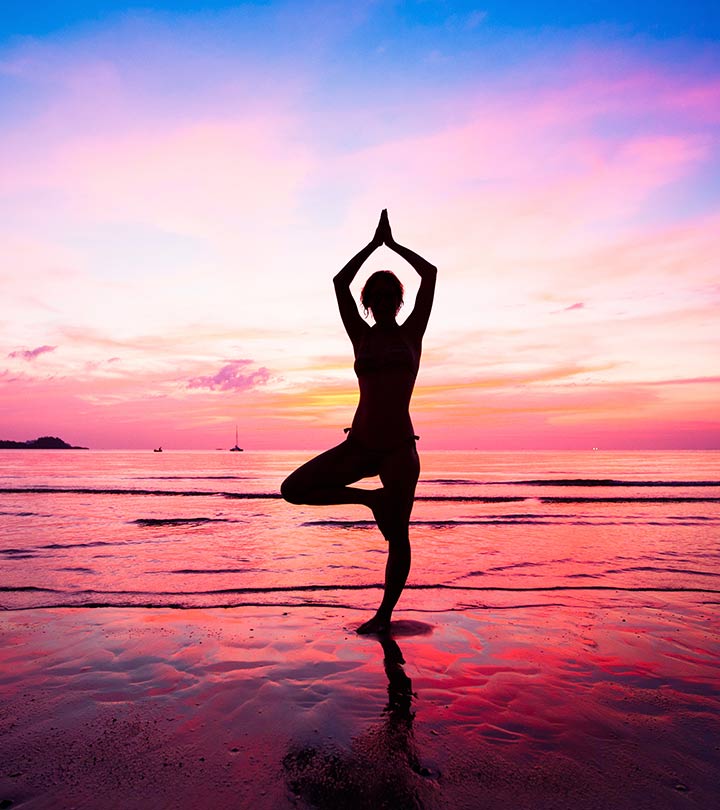 What Is Iyengar Yoga? History & Poses + Benefits Of An Iyengar Yoga Class |  The Yogatique