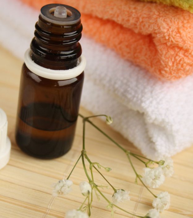 Tea Tree Oil For Lice: How Does It Work?