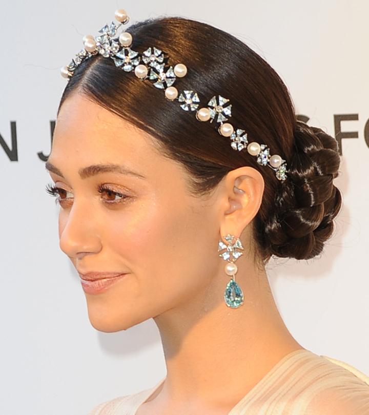 16 Stunning Headband Hairstyles That Look Trendy & Stylish