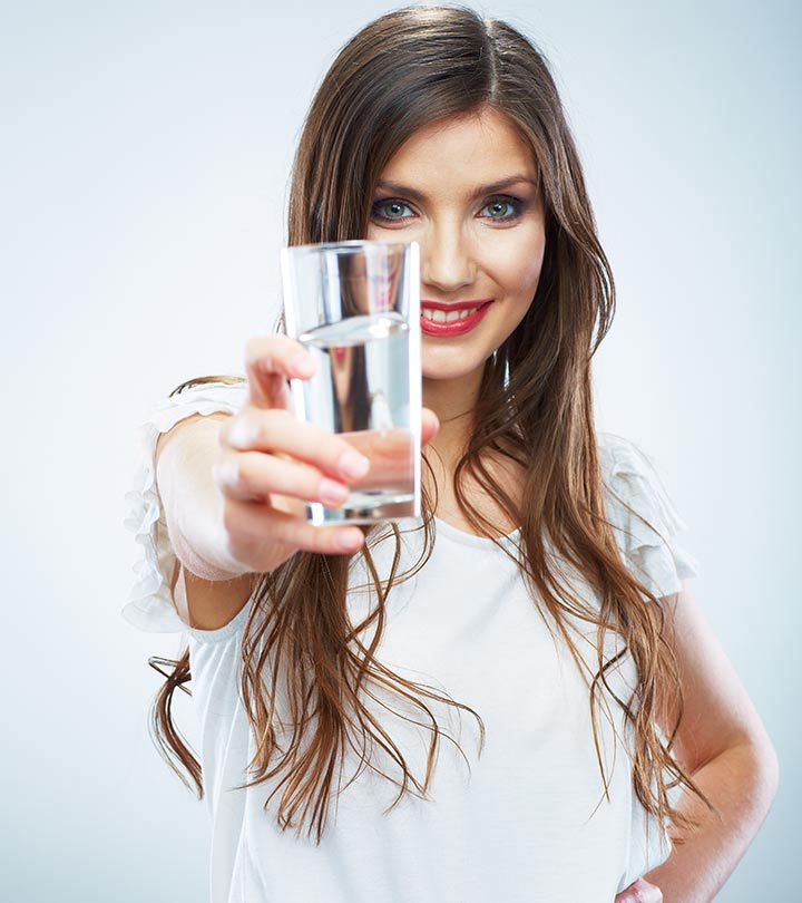 Woman Drinks 3 Litres Of Water A Day. Results Are Shocking