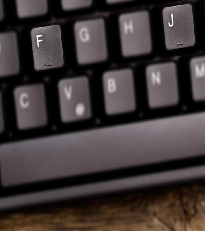 Here’s Why The ‘F’ & ‘J’ Keys On Computer Keyboards Have Bumps On Them