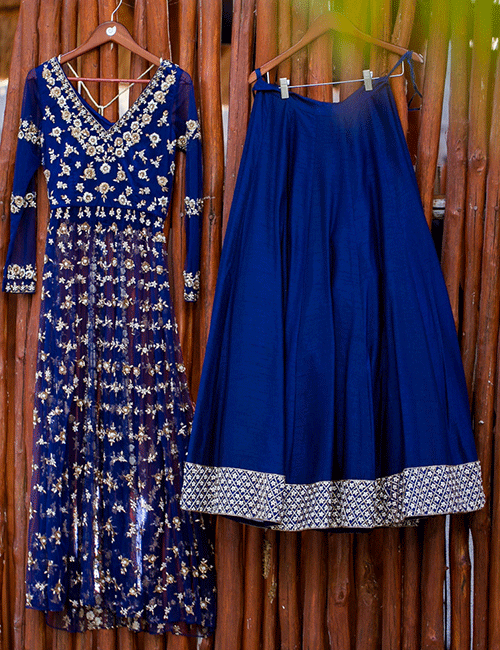How to drape SOFT COTTON SILK saree PERFECTLY/Perfect pleats kaise banaye  /Weird trick pleating - YouTube | Saree wearing, Saree designs, Katan saree