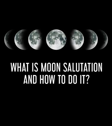 How To Practice The Moon Salutation Sequence In Yoga (2024)