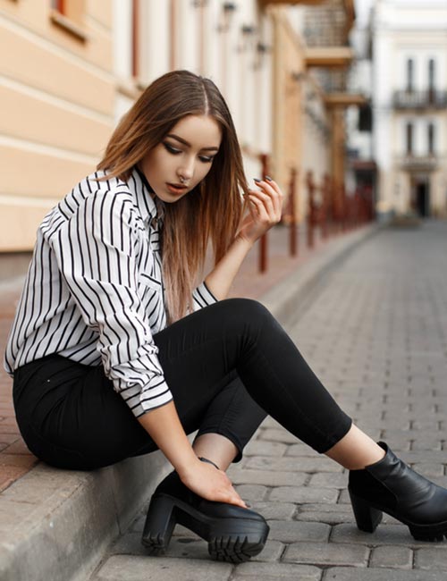 30 Stylish Outfit Ideas With Black Jeans | White shirt black jeans, Fashion  jackson, Stylish outfits