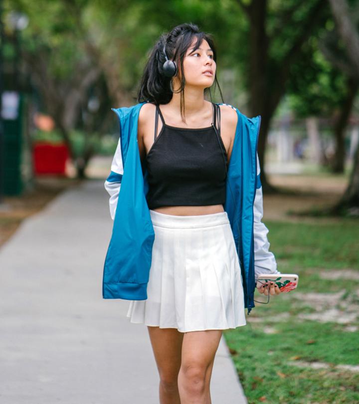 White athletic skirt ideas. Comfy outfits ideas. Tennis outfit ideas. Athletic  outfit ideas.