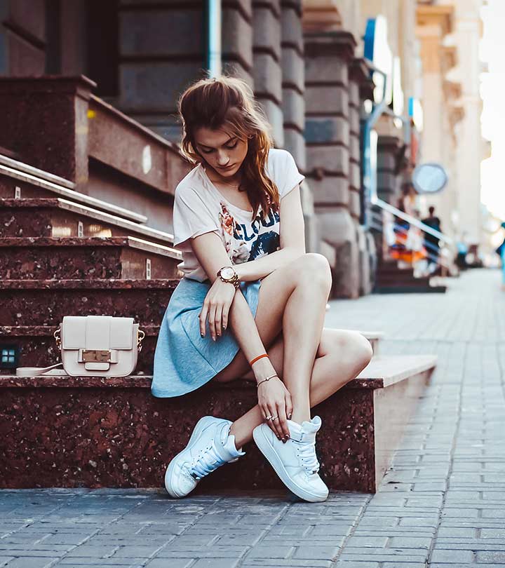 15 Best White Sneakers For Women That Are Fashionable And Trending – 2023