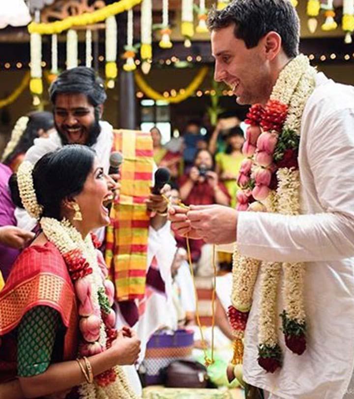 Single Mother Performs ‘Kanyadaan’ At Her Daughter’s Wedding; Inspired Others To Share Their Stories