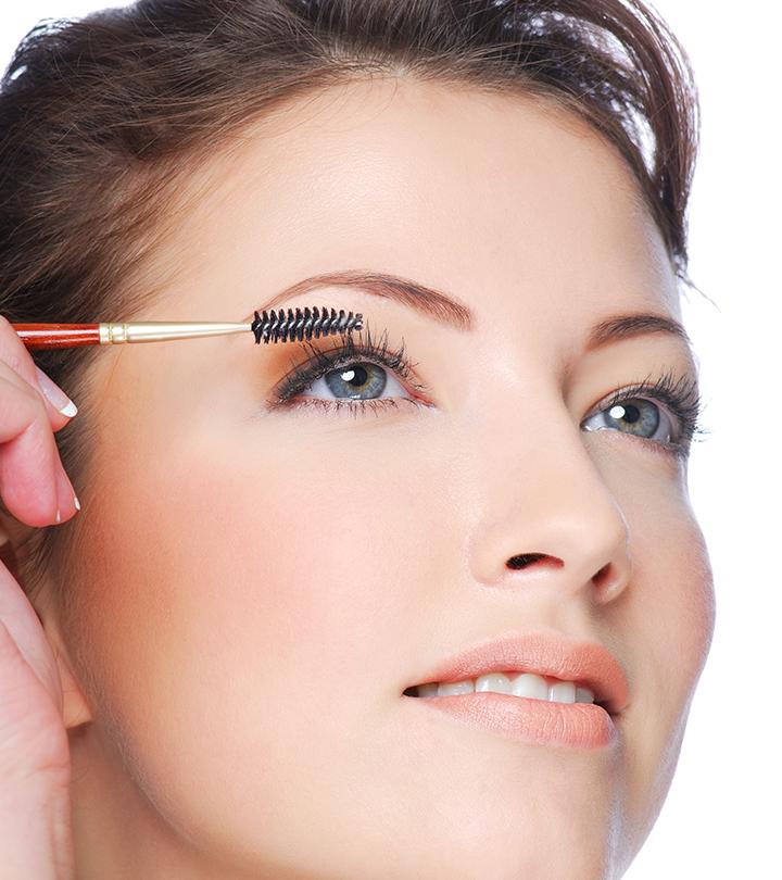 15 Best Natural-Looking Mascaras For