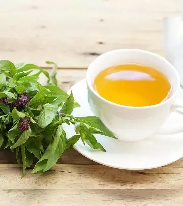 तुलसी की चाय के फायदे, उपयोग और नुकसान – All About Basil Tea (Tulsi) in Hindi
