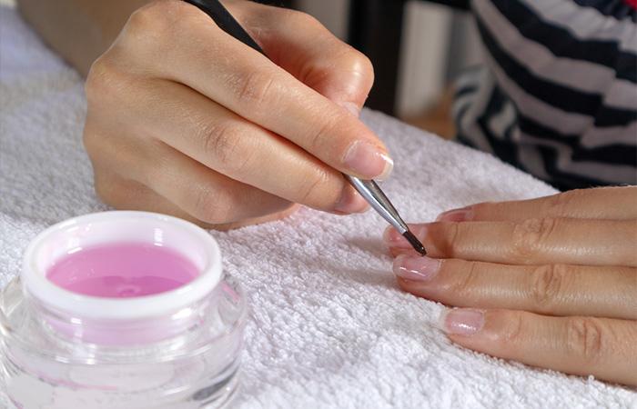 Learning How to Apply Fake Nails Truly Couldn't Be Any Easier | Allure