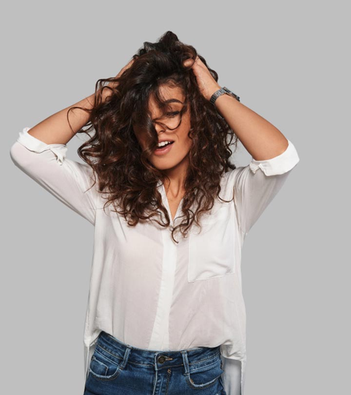 5 Effective Ways To Use Coconut Oil For Curly Hair