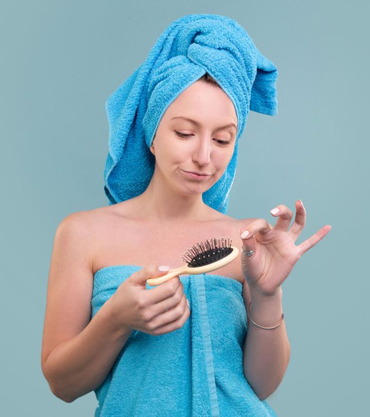 How To Clean Your Hairbrushes Naturally