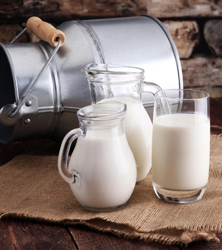रात में दूध पीने के फायदे और नुकसान – Benefits of Drinking Milk at Night in Hindi