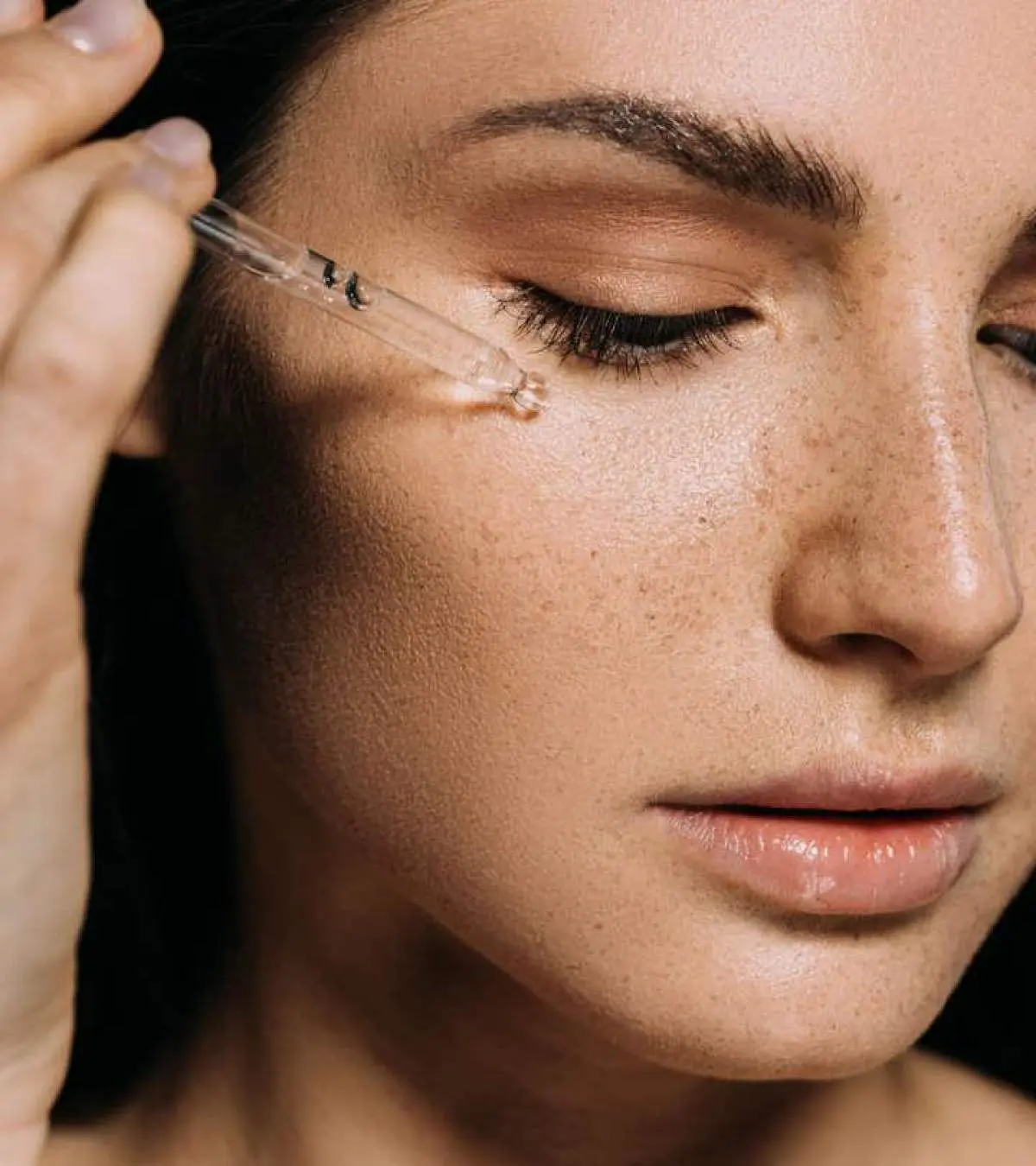Mineral Oil For Skin Care | Benefits And Side Effects