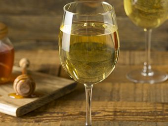 What Is Mead? How To Make It, Health Benefits, And Risks