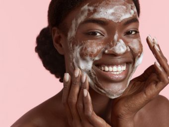 13 Best Oil Cleansers For Acne (2023), According To An Expert